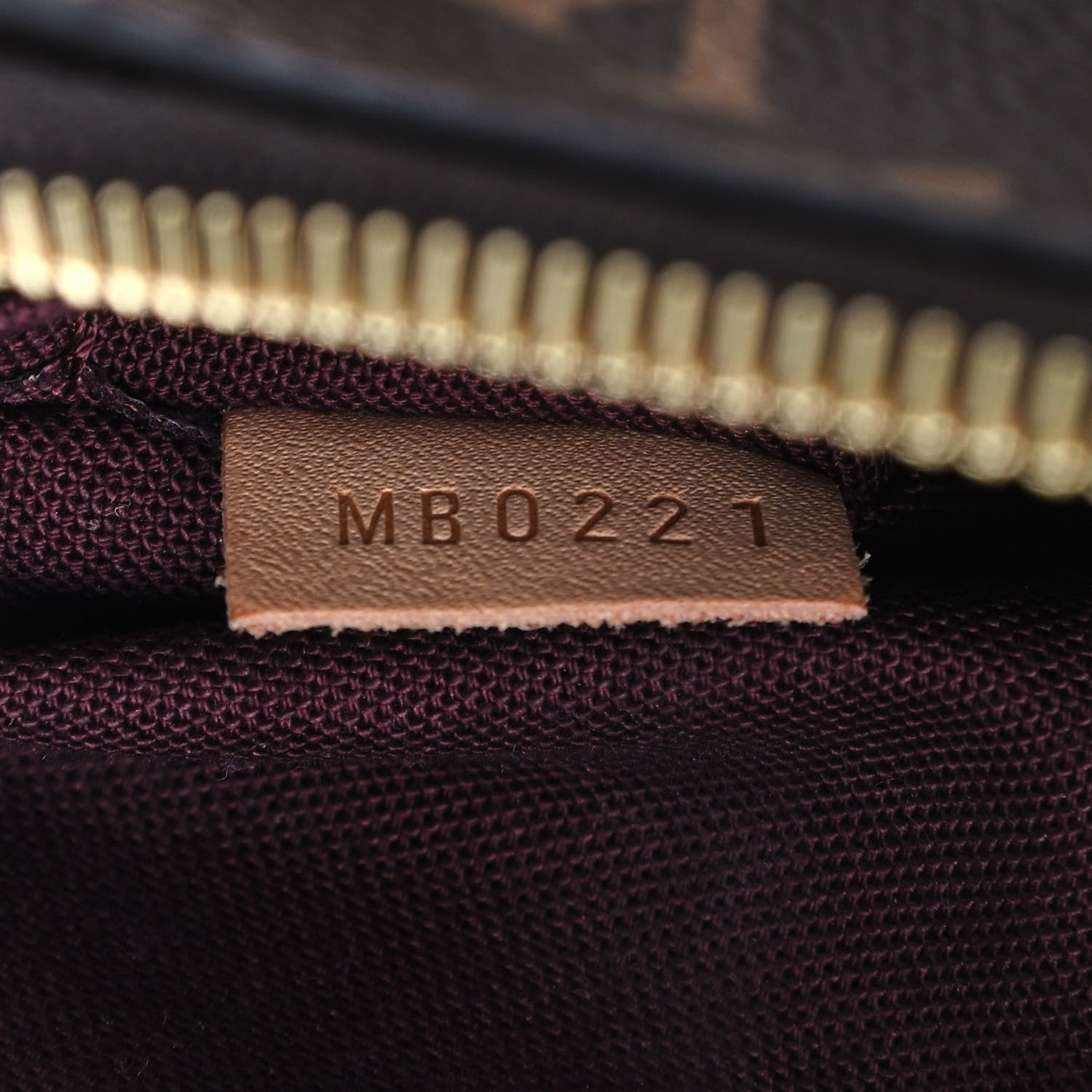 Louis Vuitton Monogram Rivoli PM 9 of 9