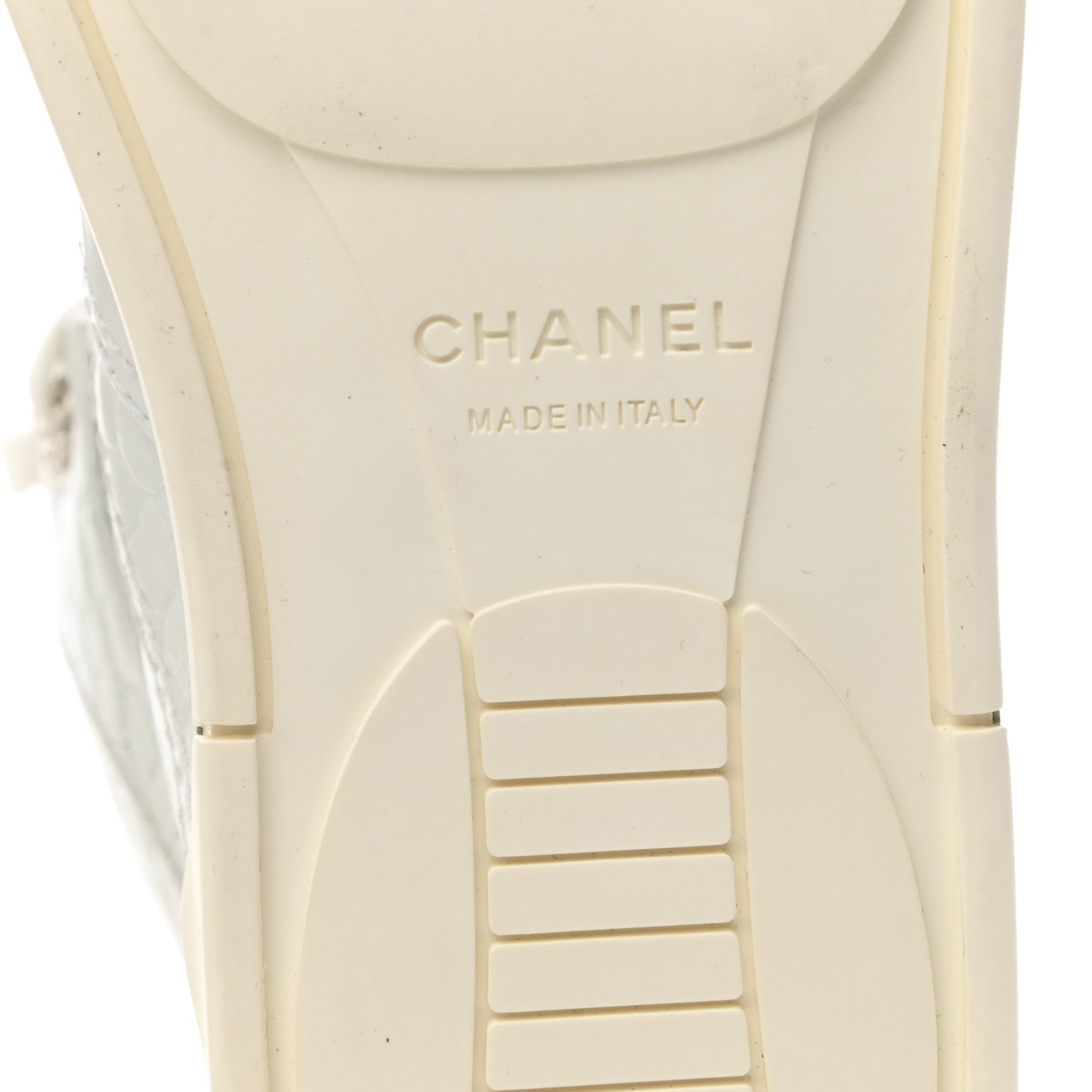Chanel Calfskin Crocodile Embossed Cocodile High Top Sneakers 35.5 White 6 of 9
