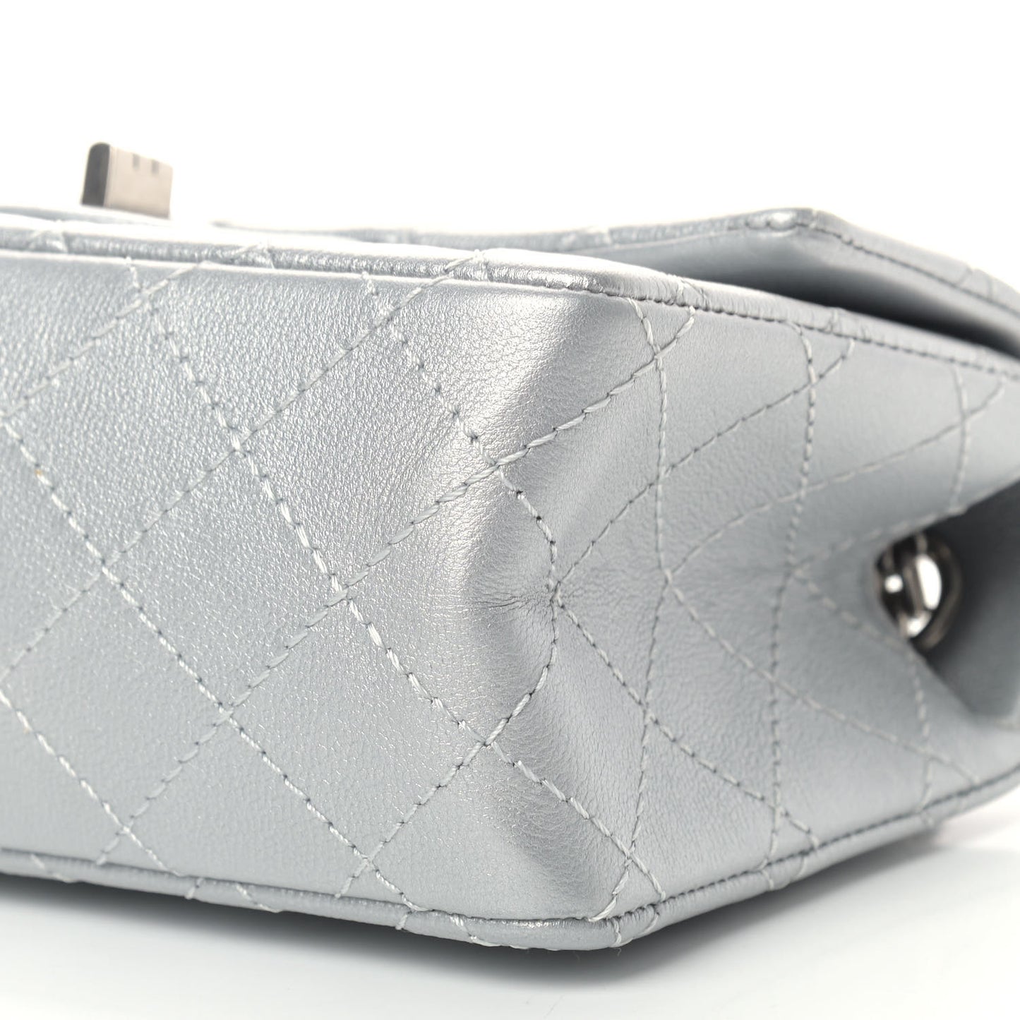 Metallic Grained Calfskin Quilted 2.55 Reissue Mini Flap Silver