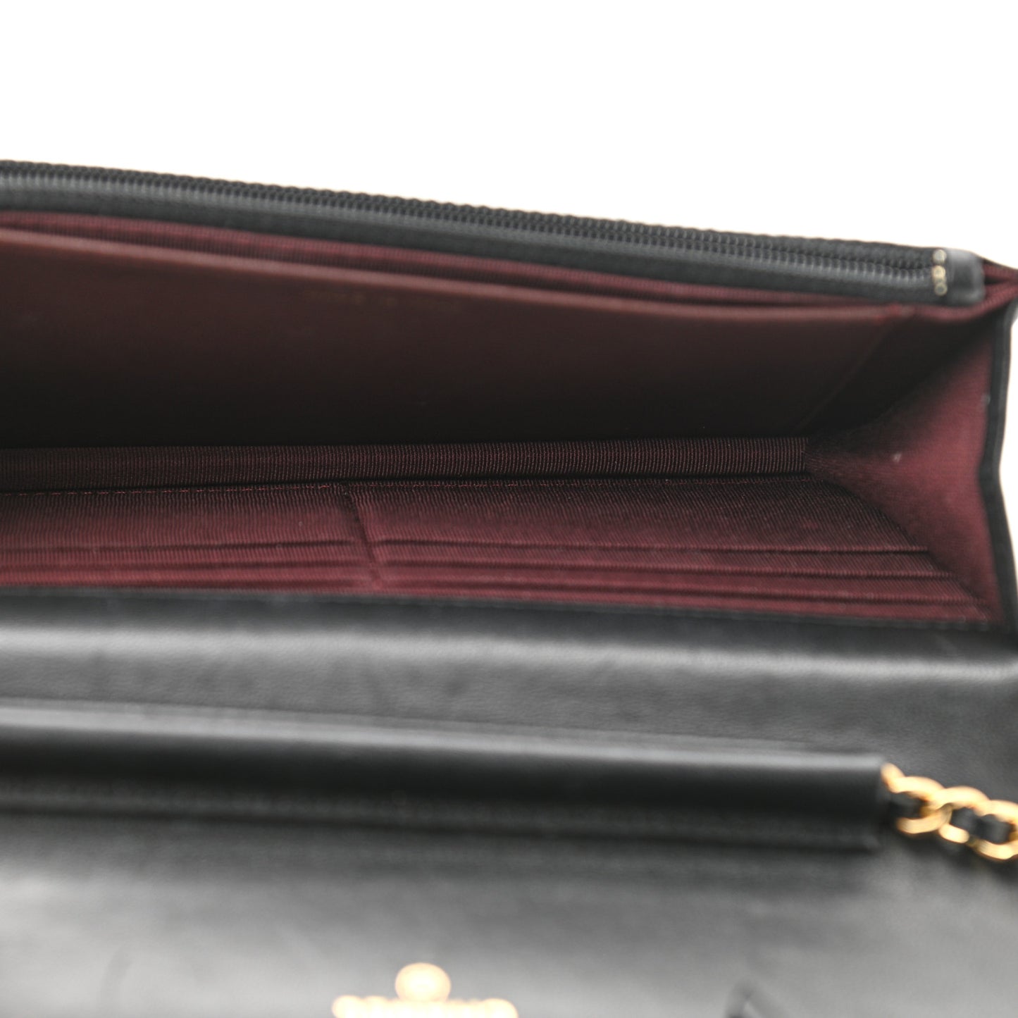 Lambskin Quilted Wallet On Chain WOC Black