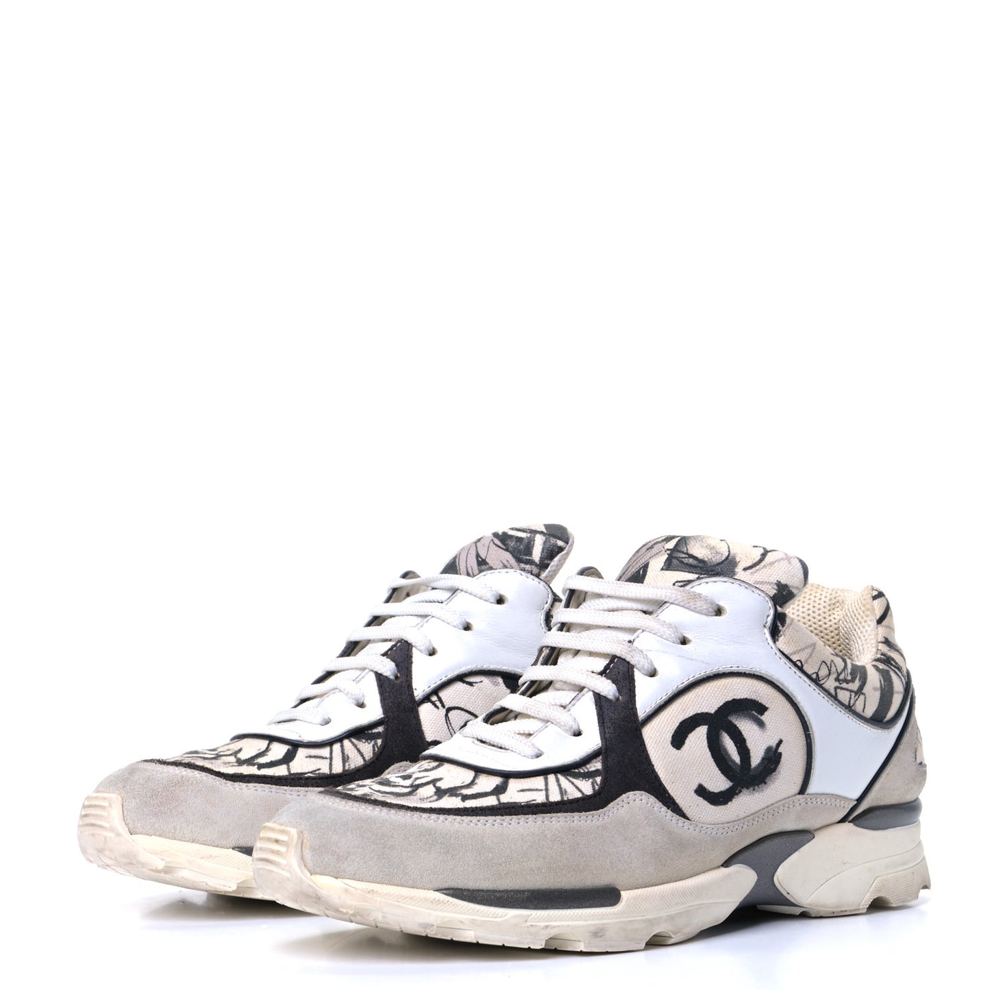 Suede Calfskin CC Sneakers 39 White Black