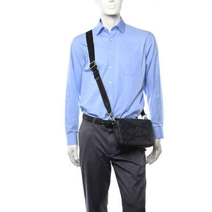 Louis Vuitton Damier Graphite 3D Studio Messenger 2 of 8