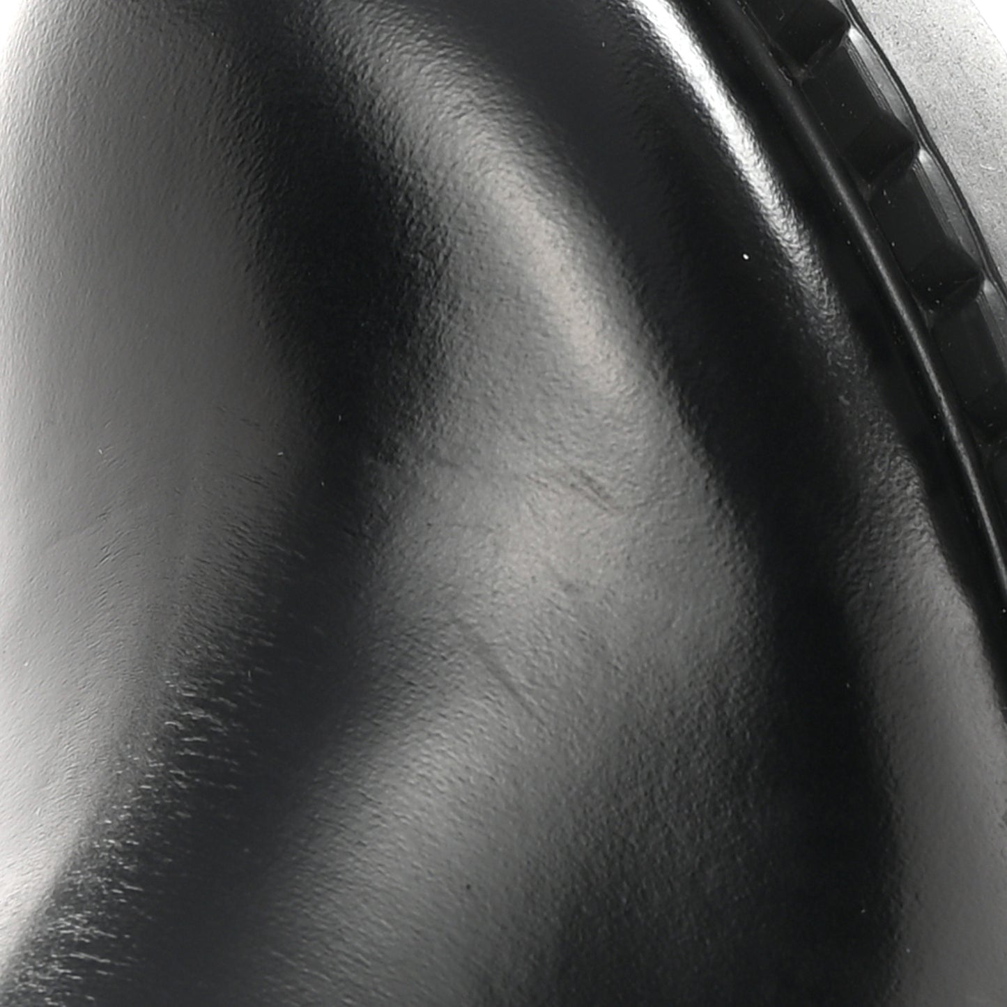 Spazzolato Metal Triangle Logo 50mm Chelsea Boots 38 Black