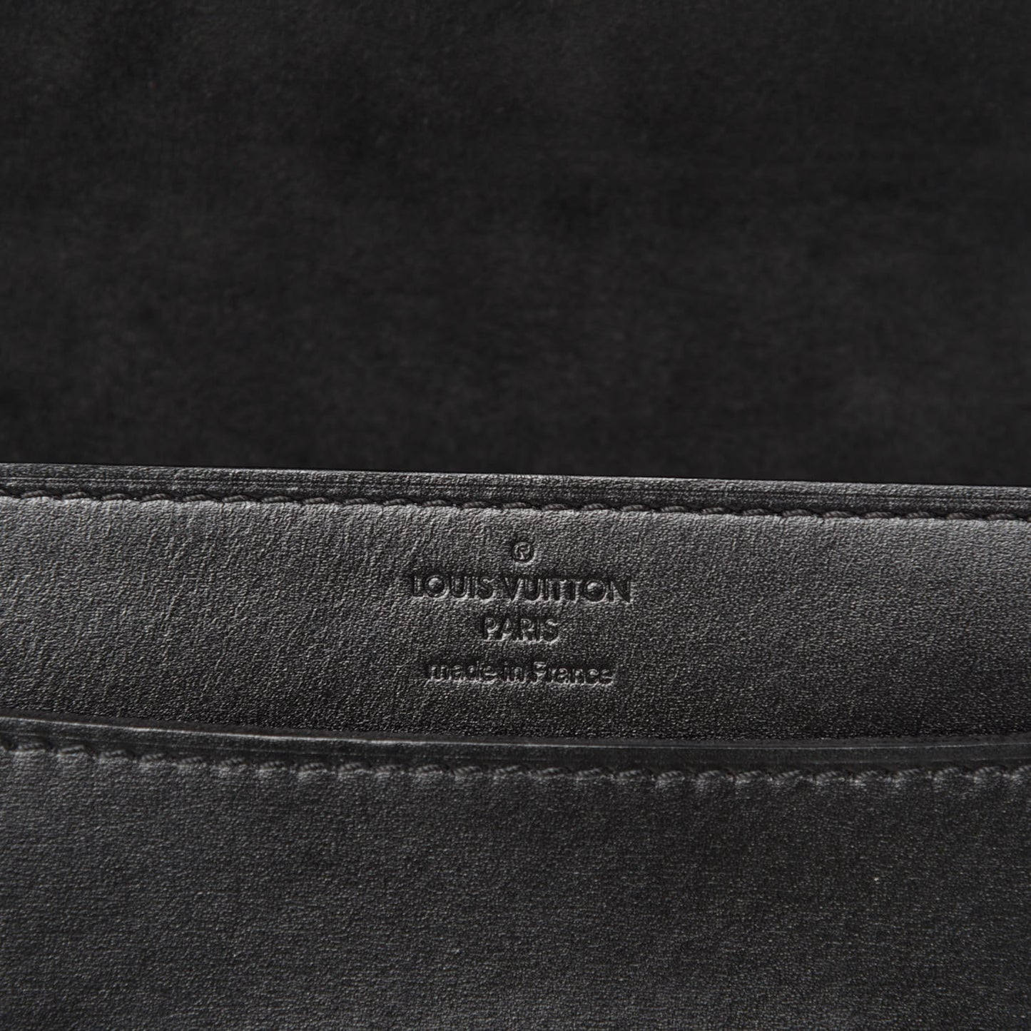 Calfskin Chain Louise MM Black