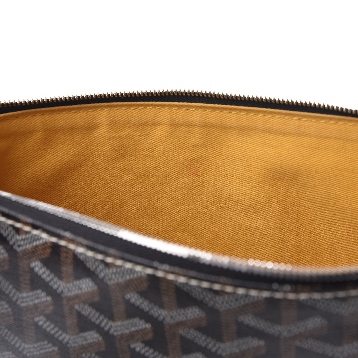 Goyardine Senat Pochette MM Black