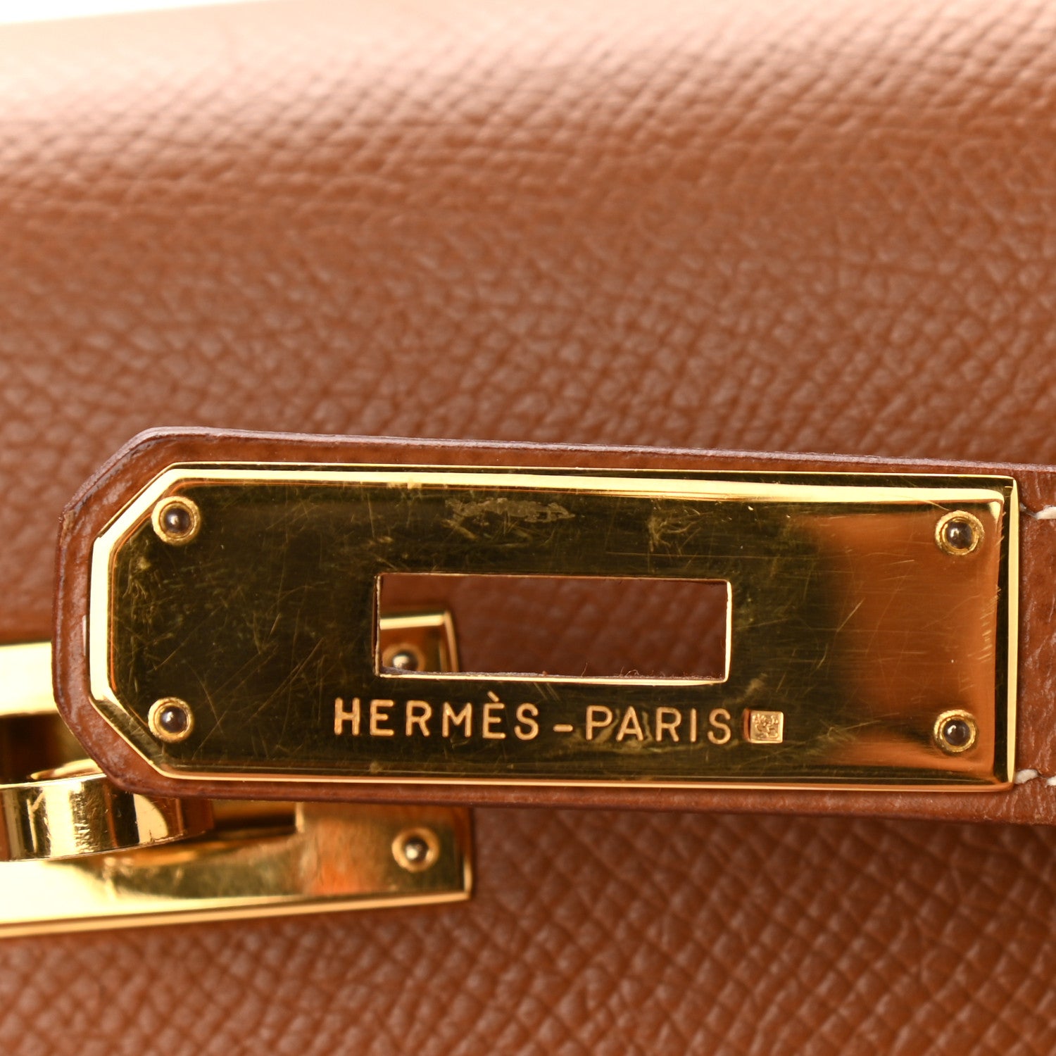 Hermes Courchevel Kelly Sellier 28 Gold 14 of 20
