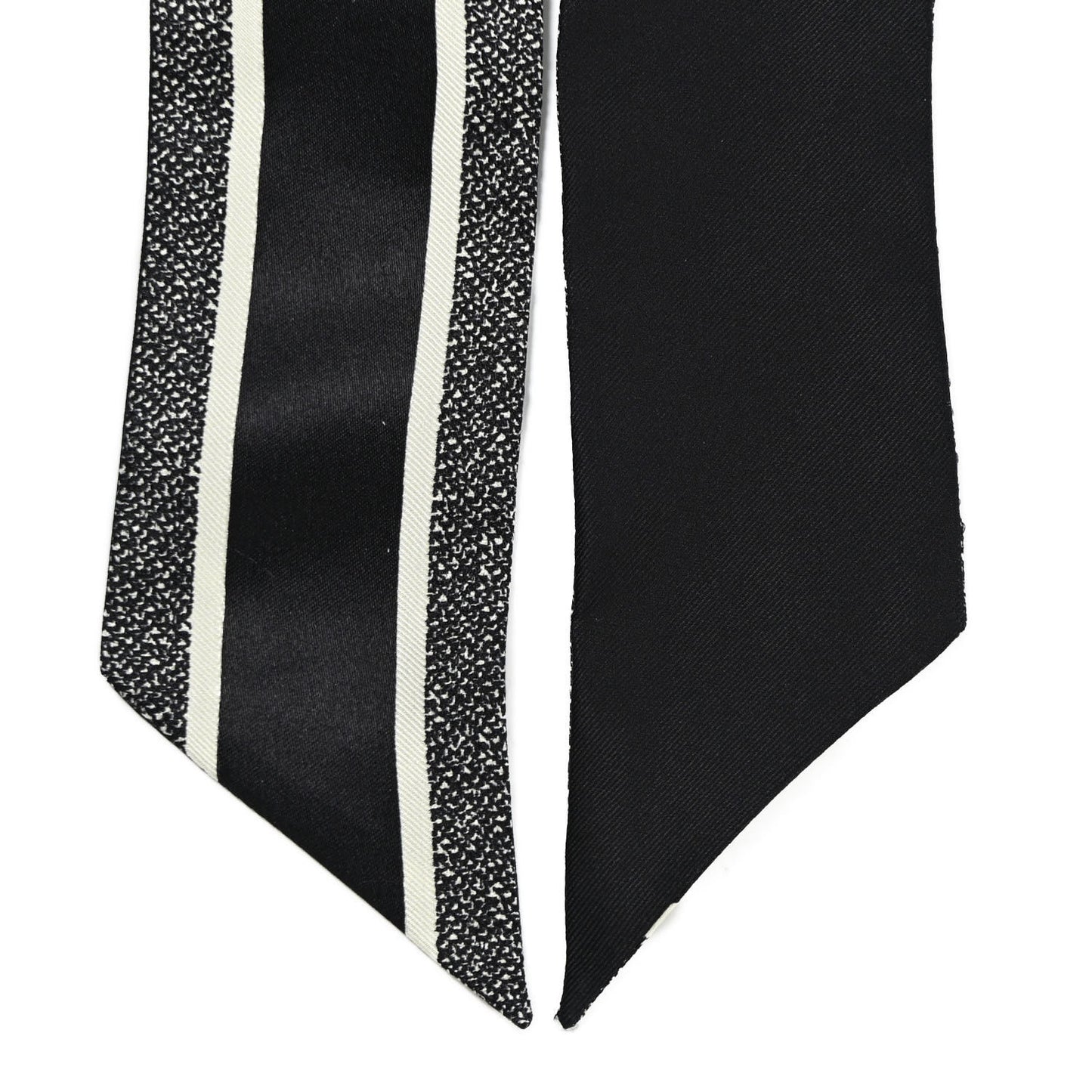 Silk 30 Montaigne Mitzah Scarf Black White