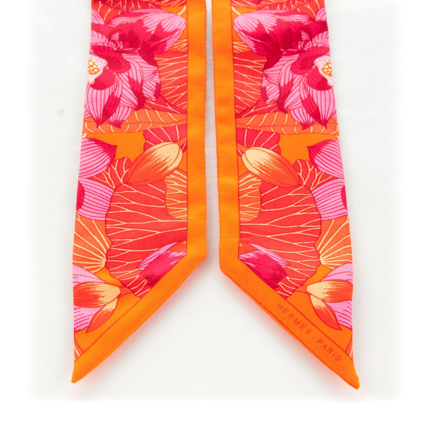 Silk Fleurs De Lotus Twilly Corail
