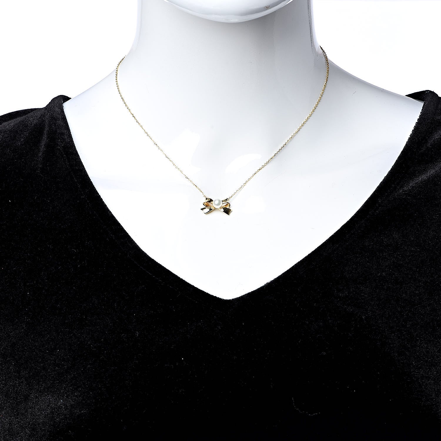 Mikimoto 18K Yellow Gold Pearl 5mm Bow Pendant Necklace 2 of 5