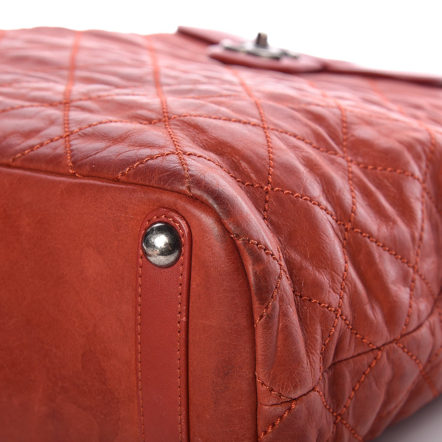 Chanel Iridescent Calfskin Large In The Mix Tote Red 6 of 17
