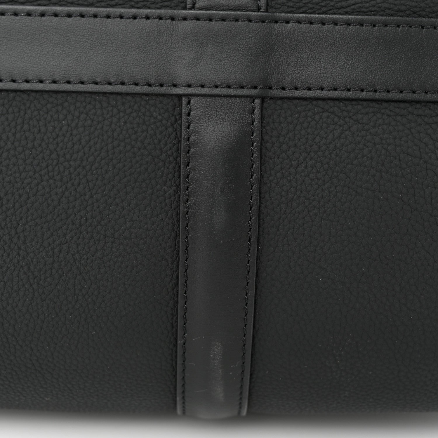 Louis Vuitton Grained Calfskin Aerogram Keepall Bandouliere 40 Black 16 of 16