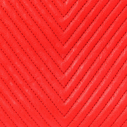 Chanel Wrinkled Lambskin Chevron Quilted Large Surpique Tote Red 17 of 20
