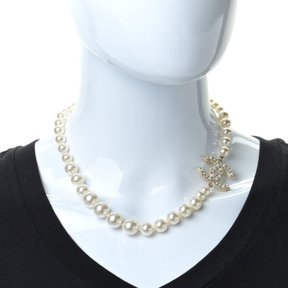 Chanel Pearl CC 100th Anniversary Necklace Light Gold 12 of 14