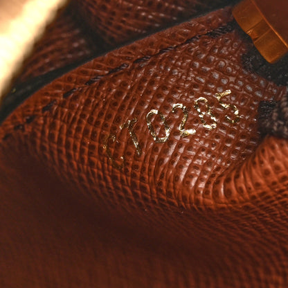 Louis Vuitton Monogram Key Pouch M 7 of 7