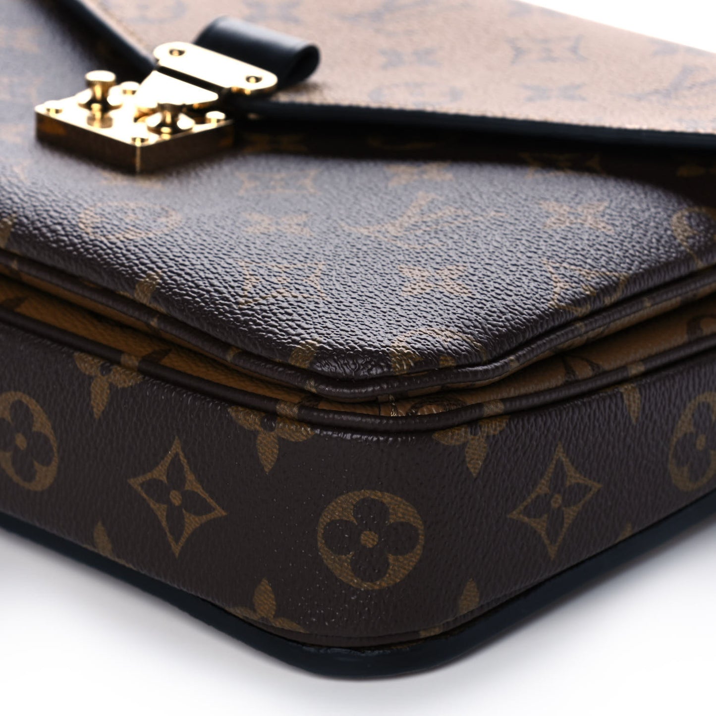 Reverse Monogram Pochette Metis