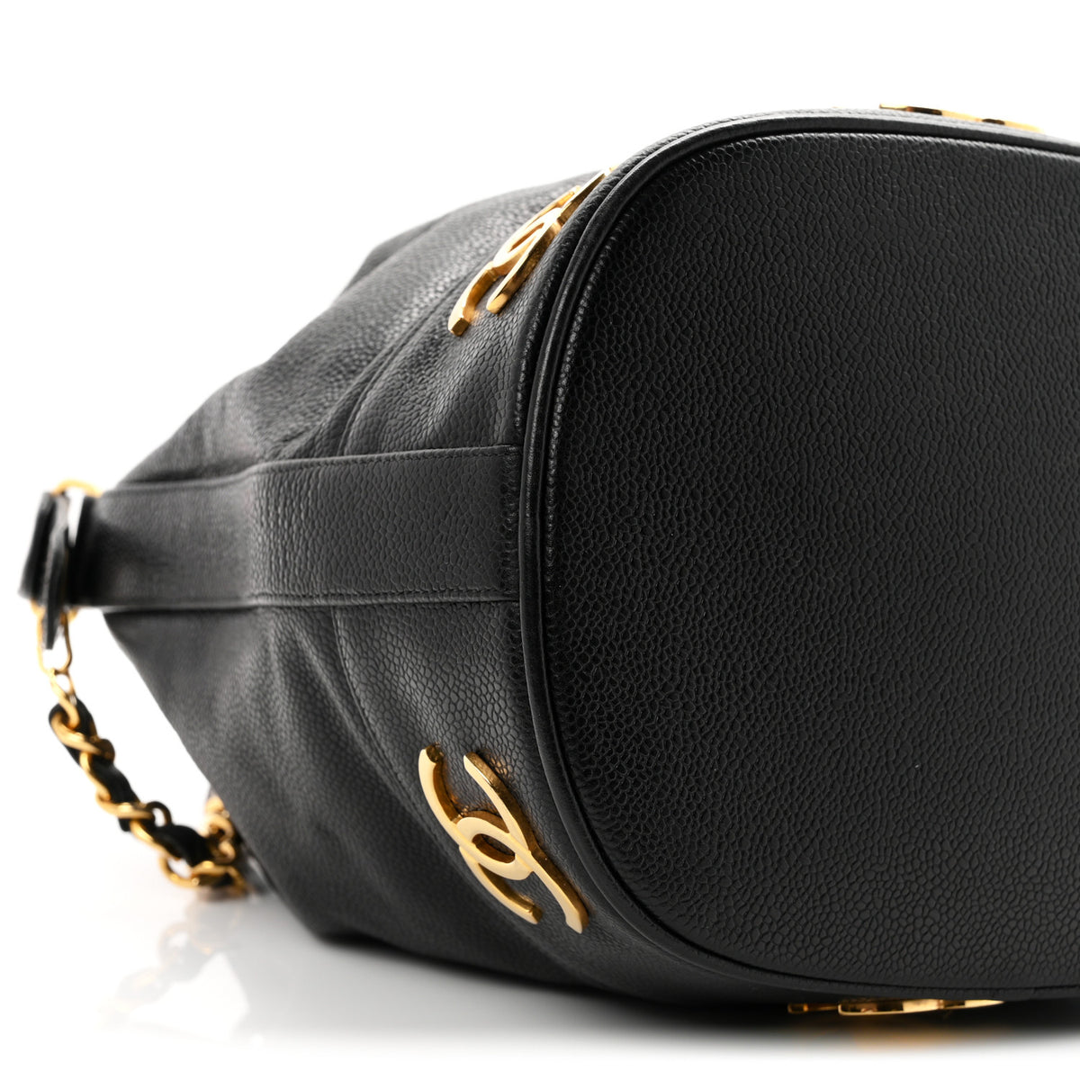Caviar CC Drawstring Shoulder Bag Black