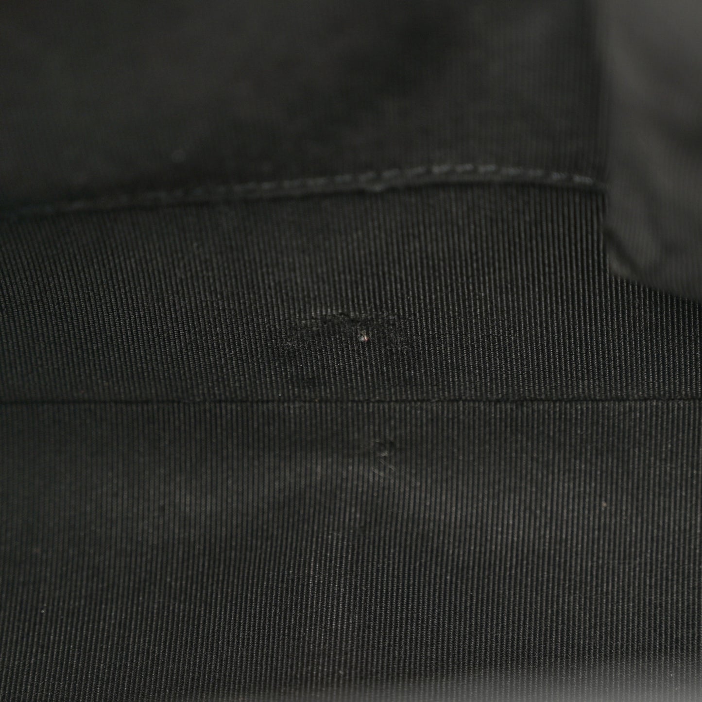 Caviar Quilted Large Boy Flap Black