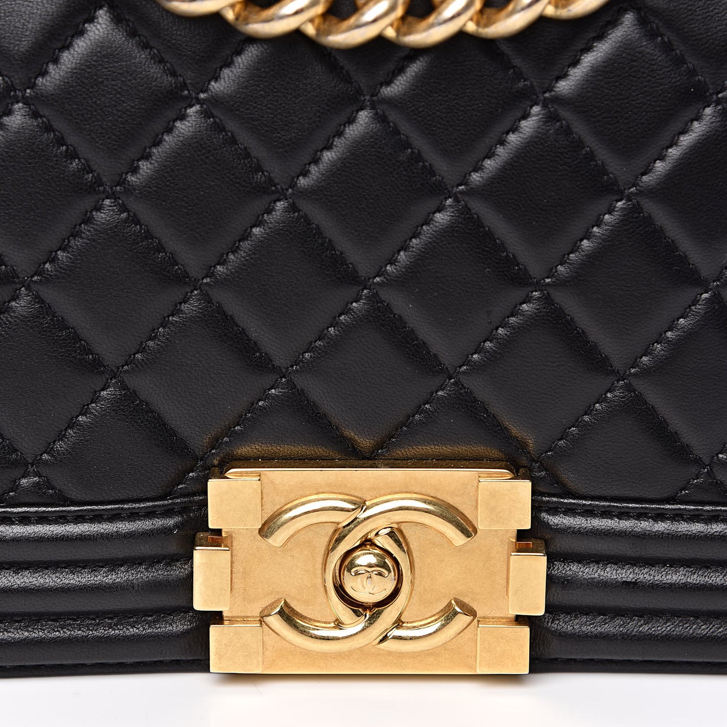 Lambskin Quilted Medium Boy Flap Black