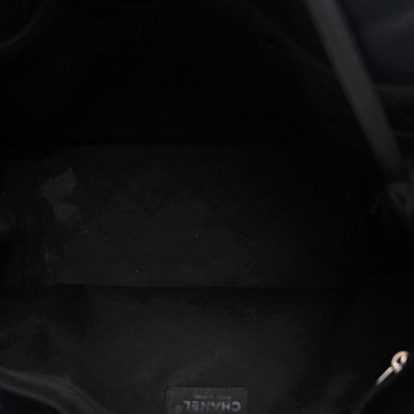 Caviar Quilted CC Timeless Soft Tote Black