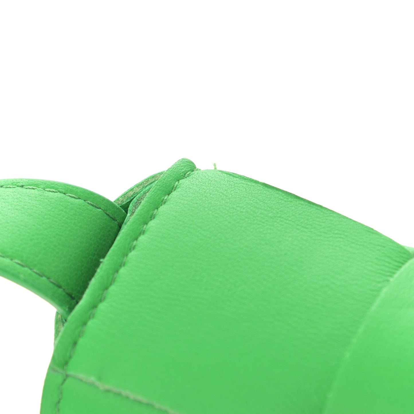 Lambskin Maxi Intrecciato Extra Mini Cassette Crossbody Bag Parakeet