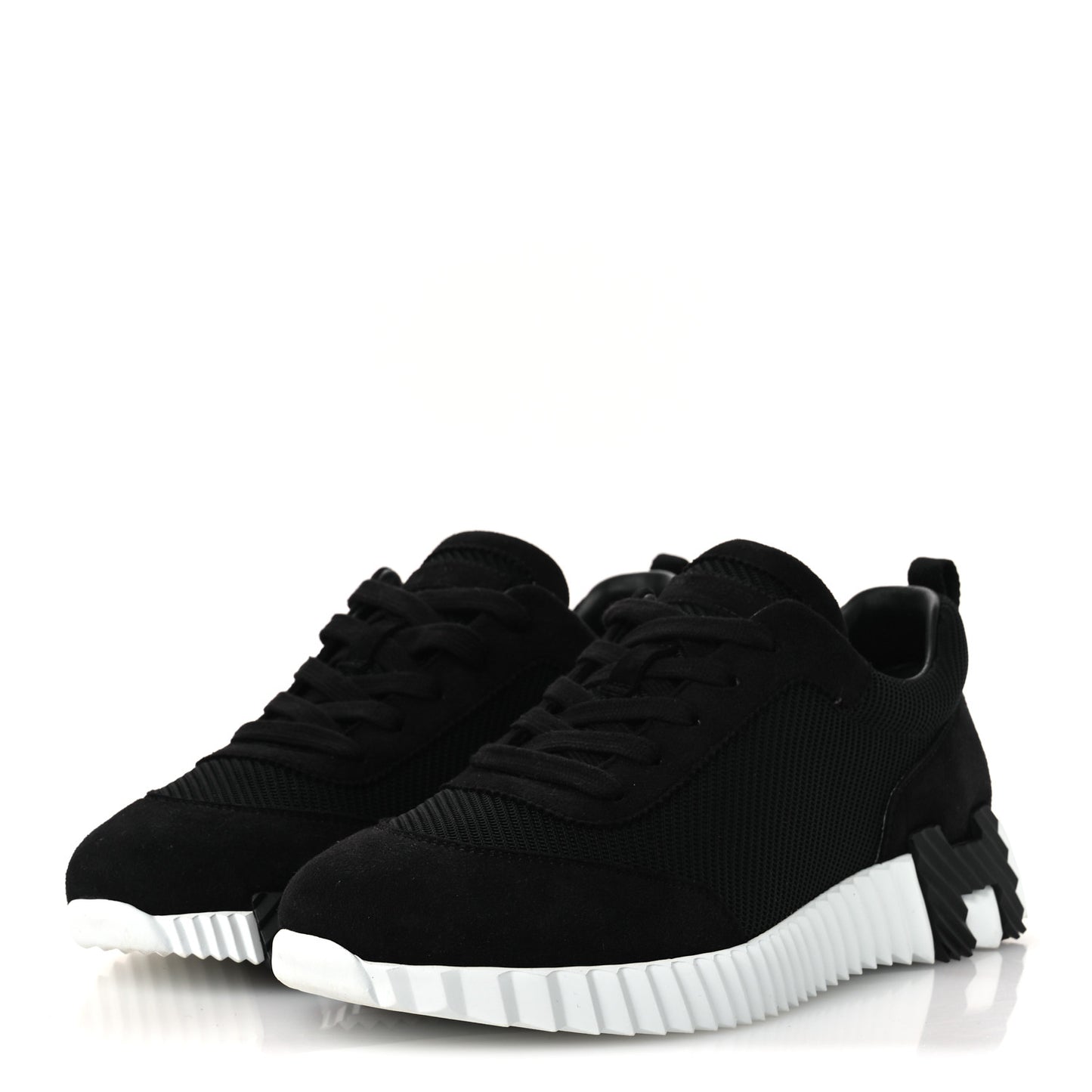Textured Mesh Suede Goatskin Bouncing Sneakers 40 Black