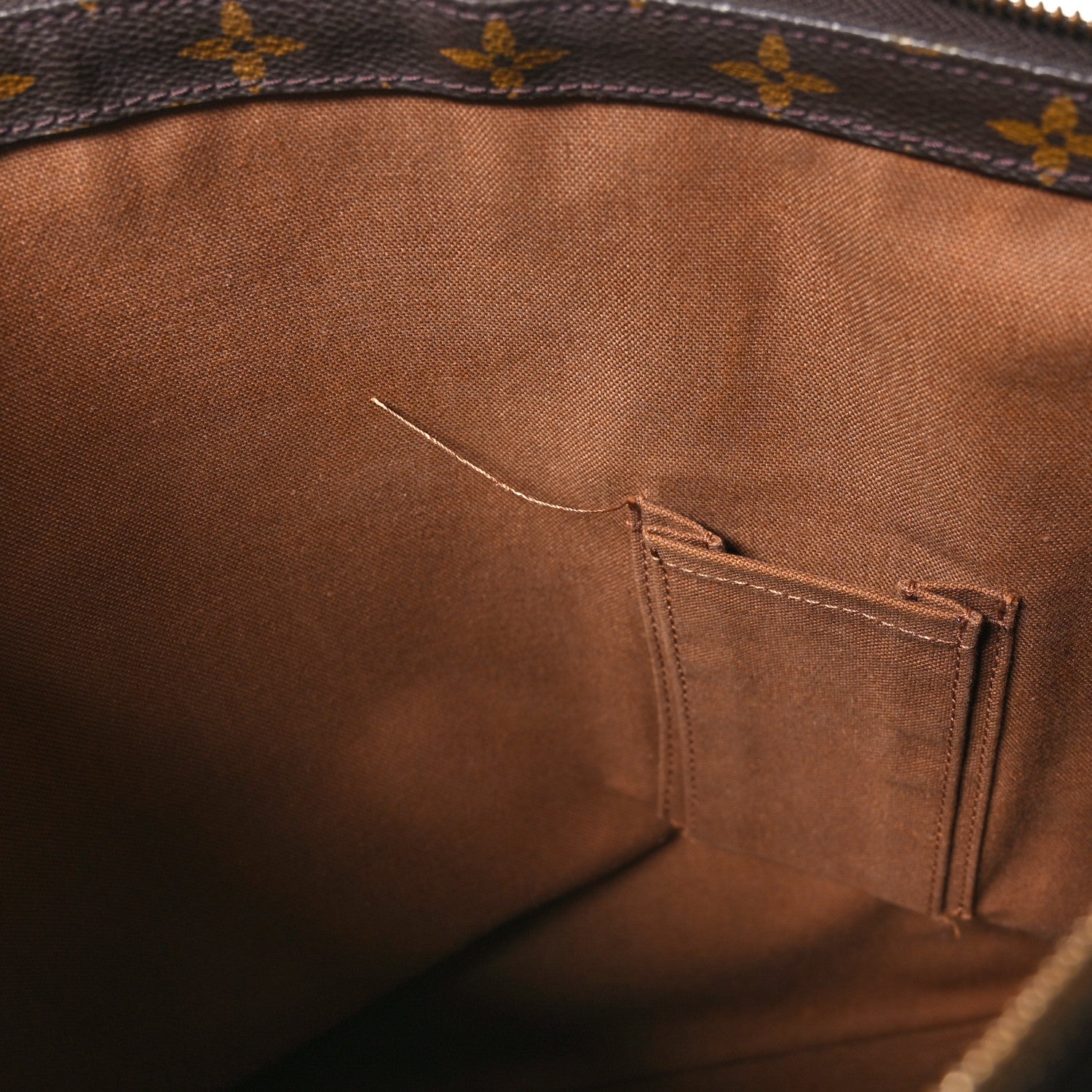 Louis Vuitton Monogram Cabas Mezzo 11 of 14
