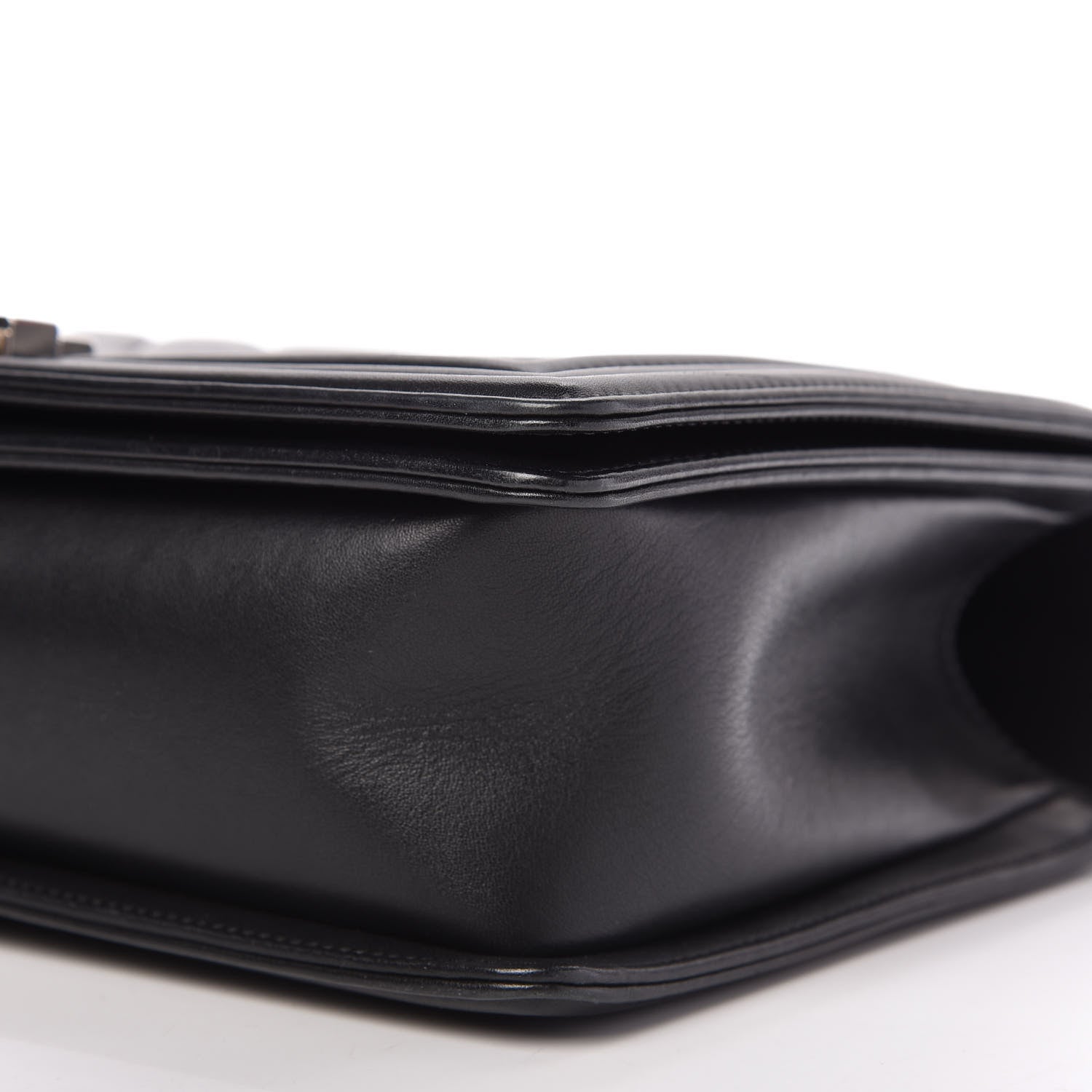 Chanel Calfskin Chevron Quilted New Medium Boy Flap Black 8 of 11