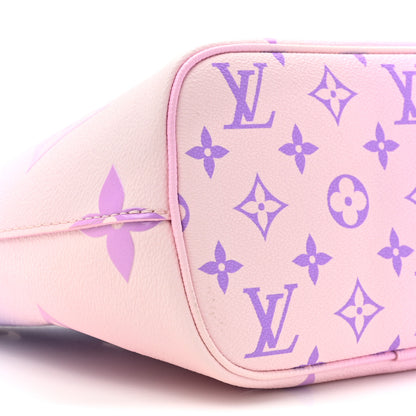 Louis Vuitton Monogram Giant Spring In The City Marshmallow Hobo PM Sunrise Pastel 9 of 12