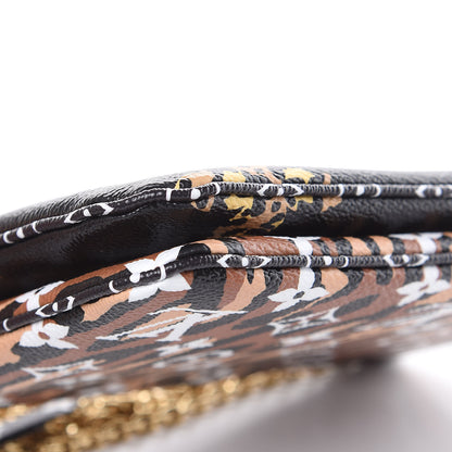 Louis Vuitton Monogram Giant Jungle Pochette Double Zip Black 8 of 10