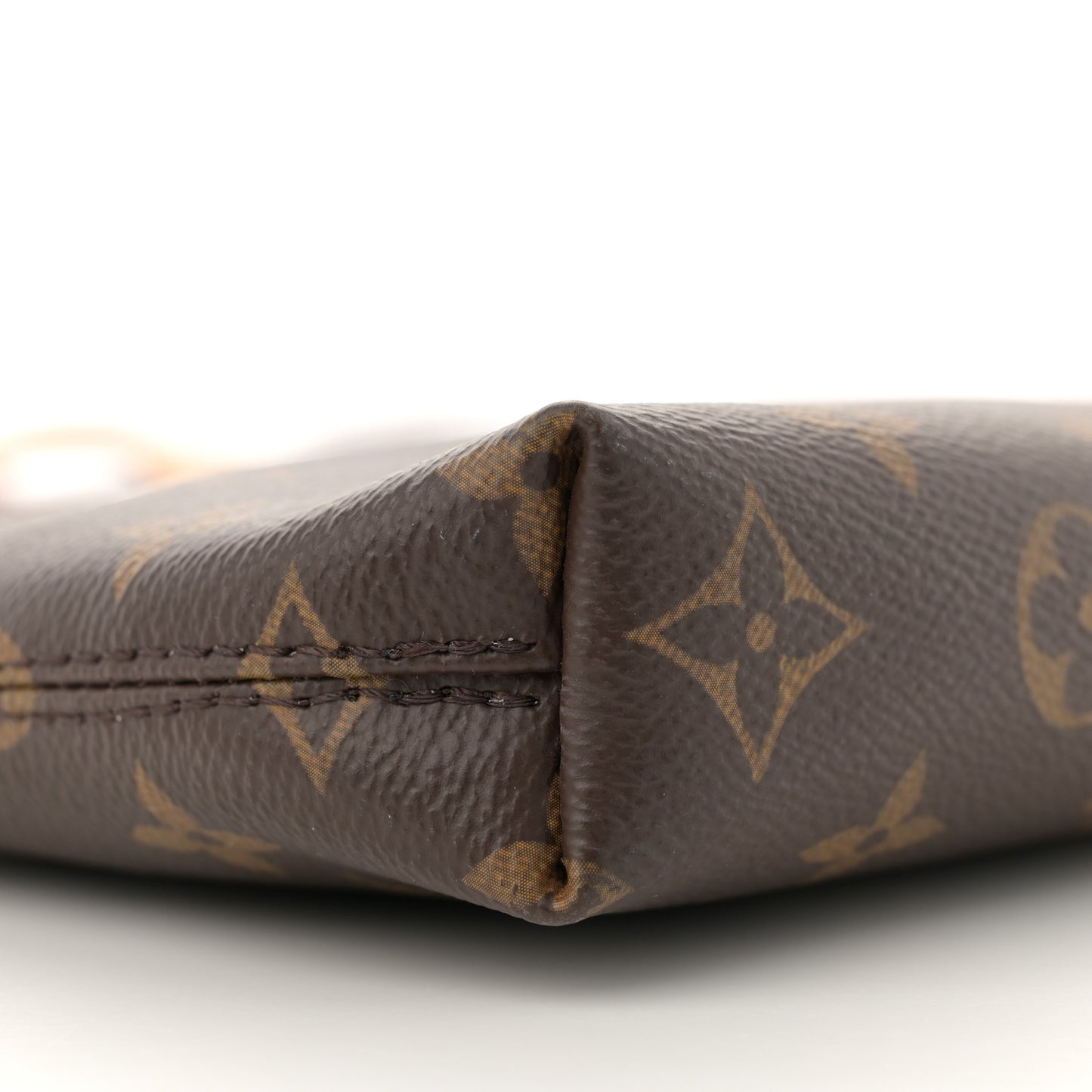 Monogram Carry It