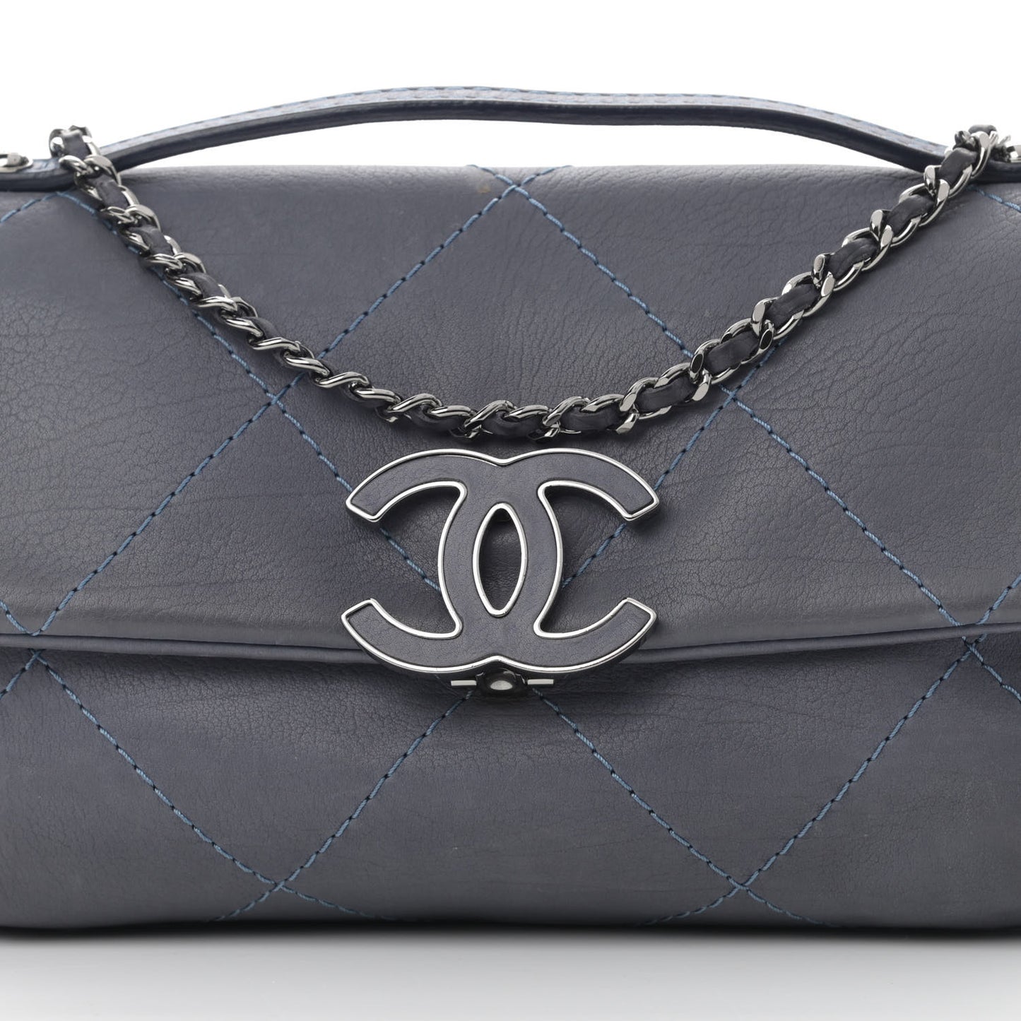 Washed Calfskin Diamond Stitch Hamptons Clutch With Chain Blue
