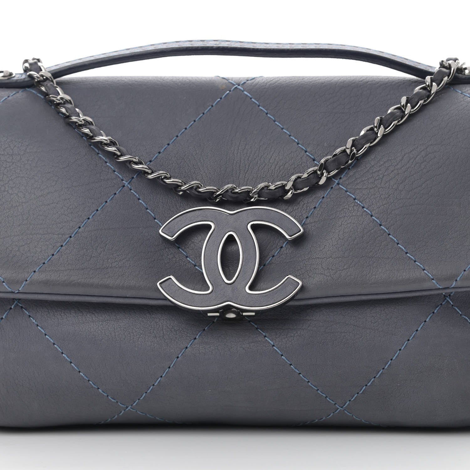 Chanel Washed Calfskin Diamond Stitch Hamptons Clutch With Chain Blue 8 of 13