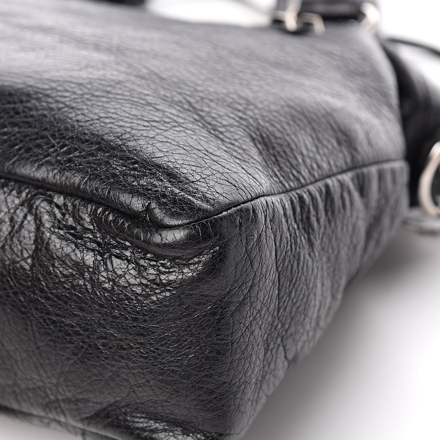 Agneau Classic Silver Hardware Town Black