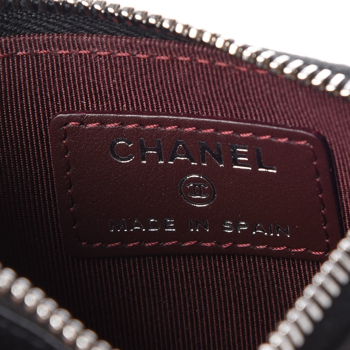 Caviar Quilted CC Zip Card Holder Black