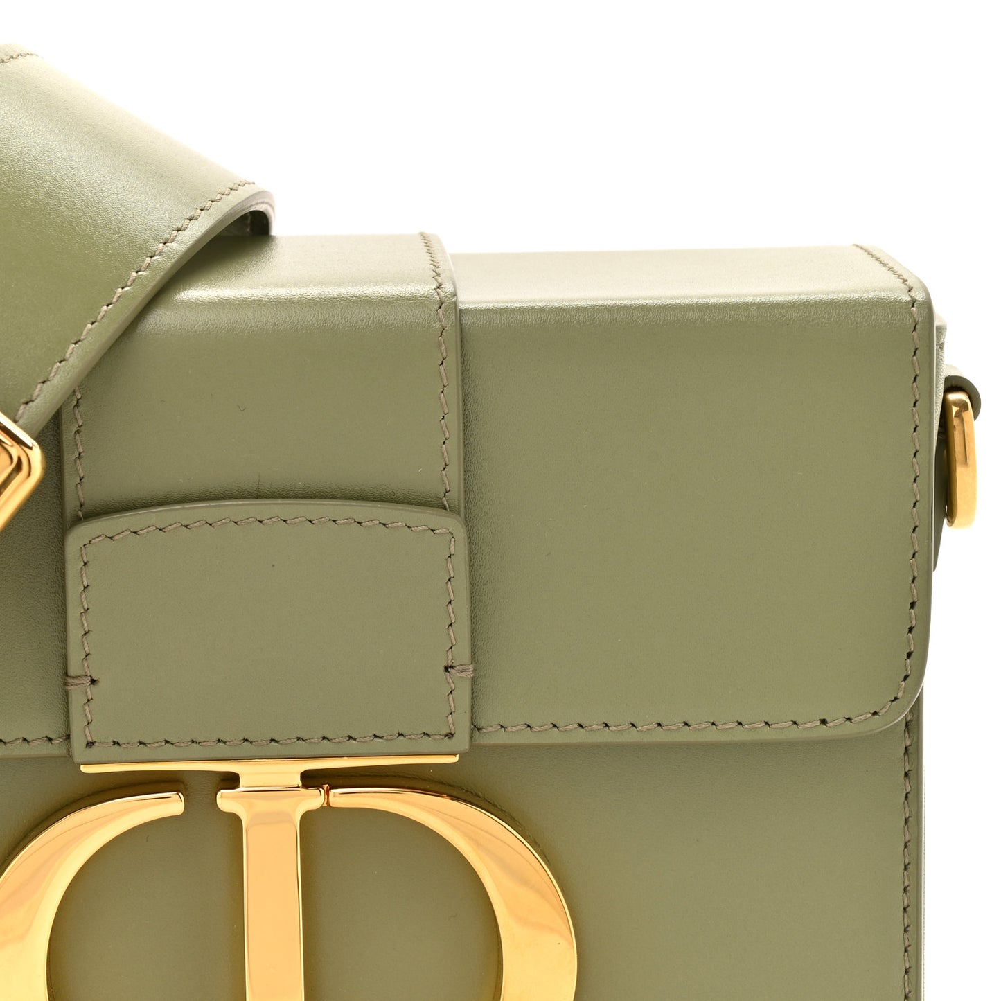 Box Calfskin 30 Montaigne Box Bag Mint Green