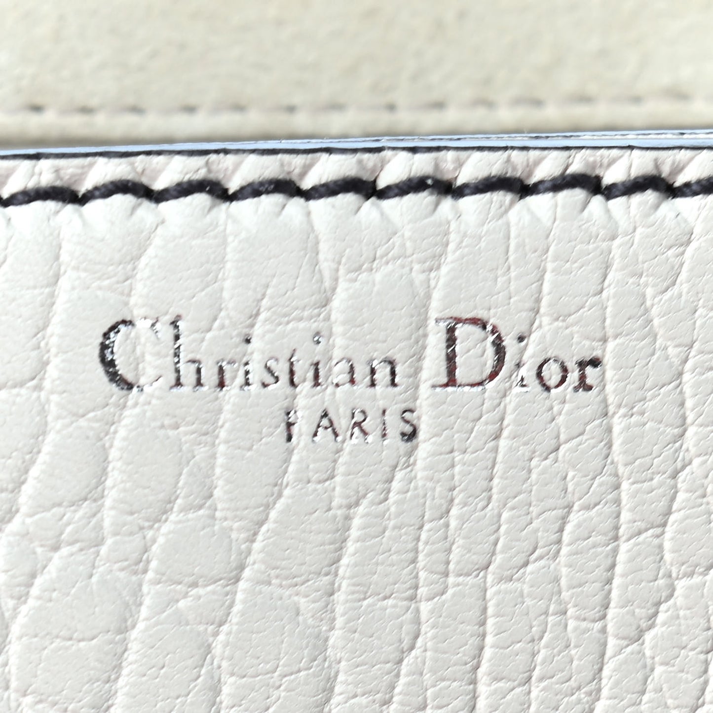 Canyon Grained Lambskin Dio(r)evolution Flap Bag Off White