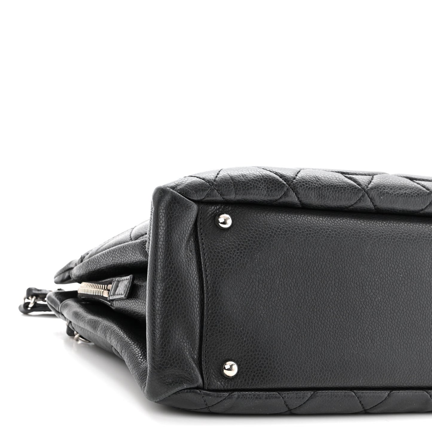 Caviar Quilted CC Timeless Soft Tote Black