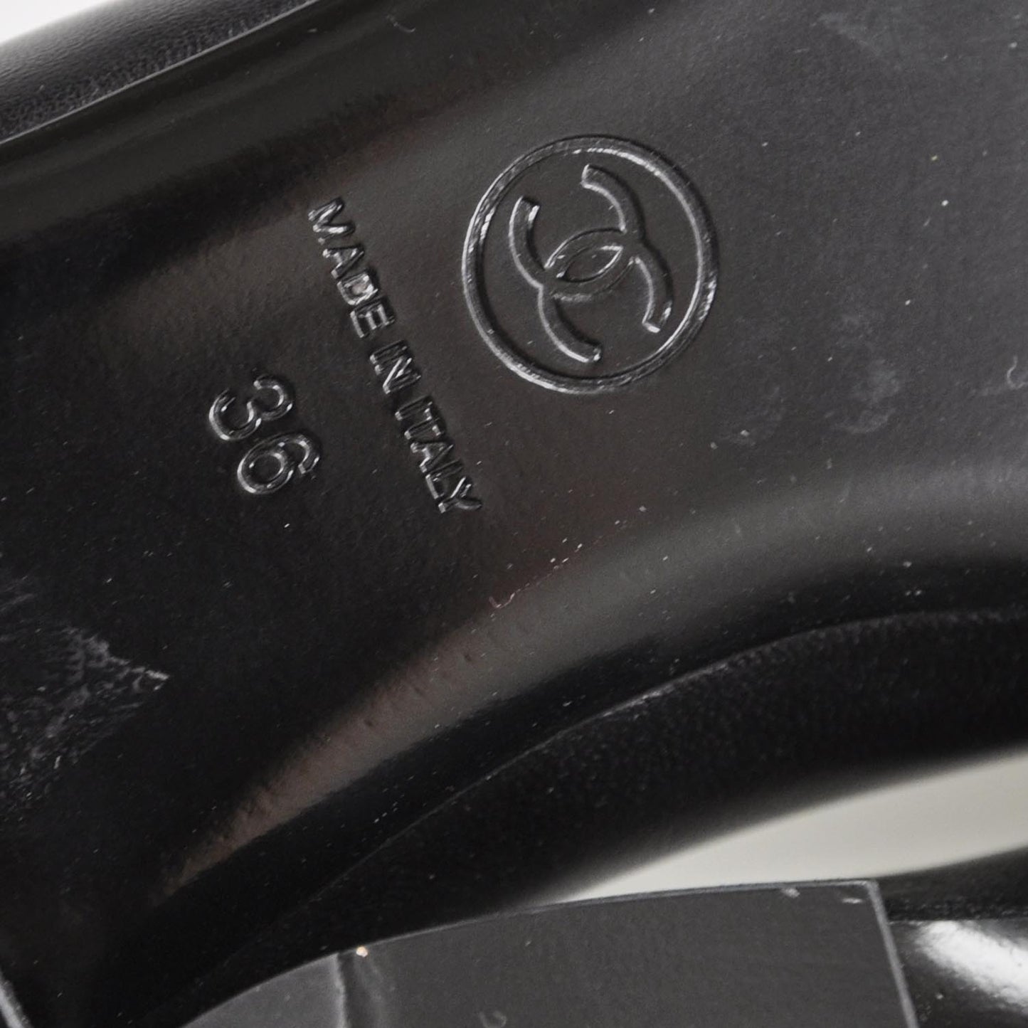 Leather Pearl Bow Flats 36 Black