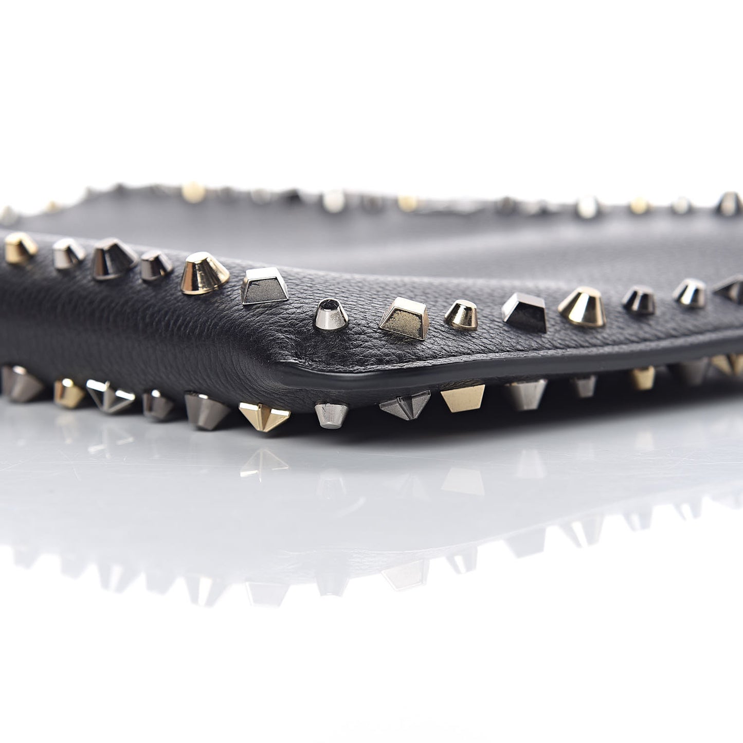 Calfskin Empire Trashmix Spike Loubiclutch Clutch Black