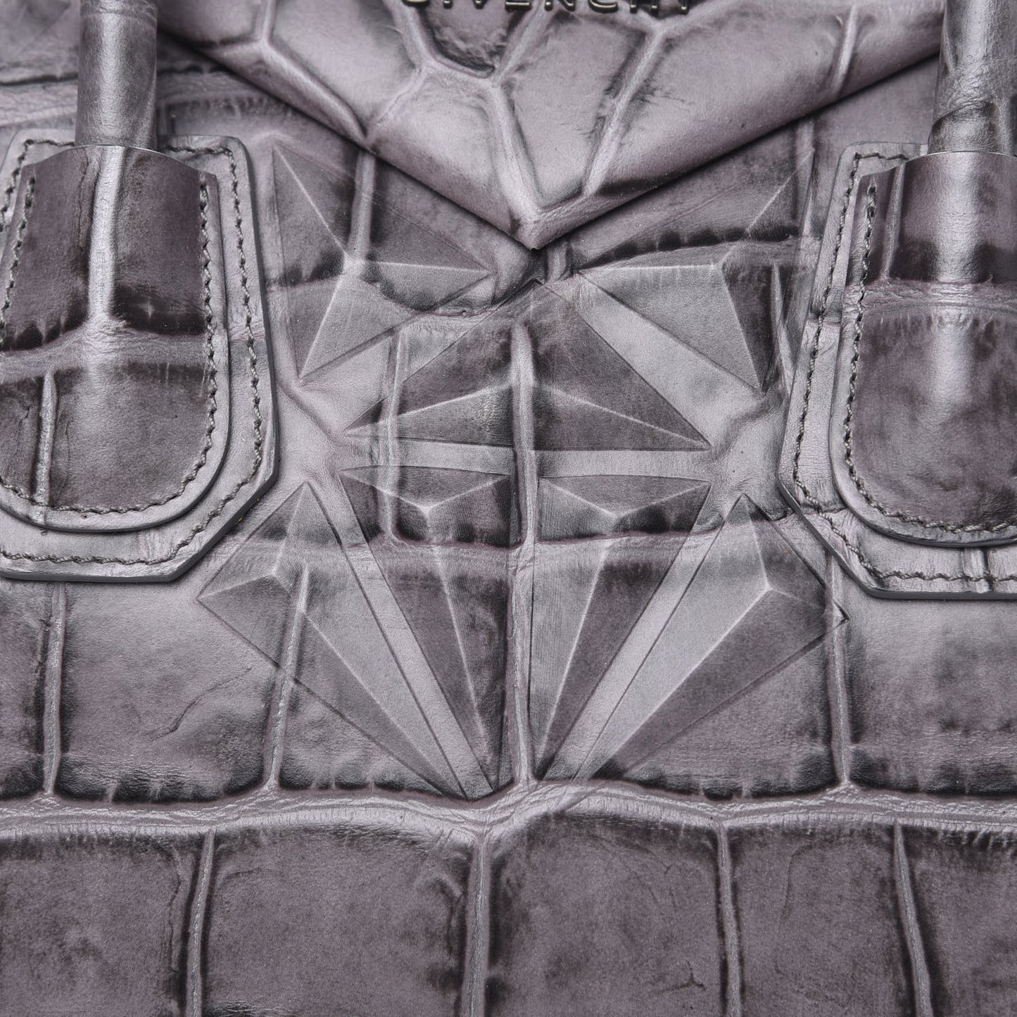 Calfskin Crocodile Embossed 3D Stud Medium Antigona Storm Grey