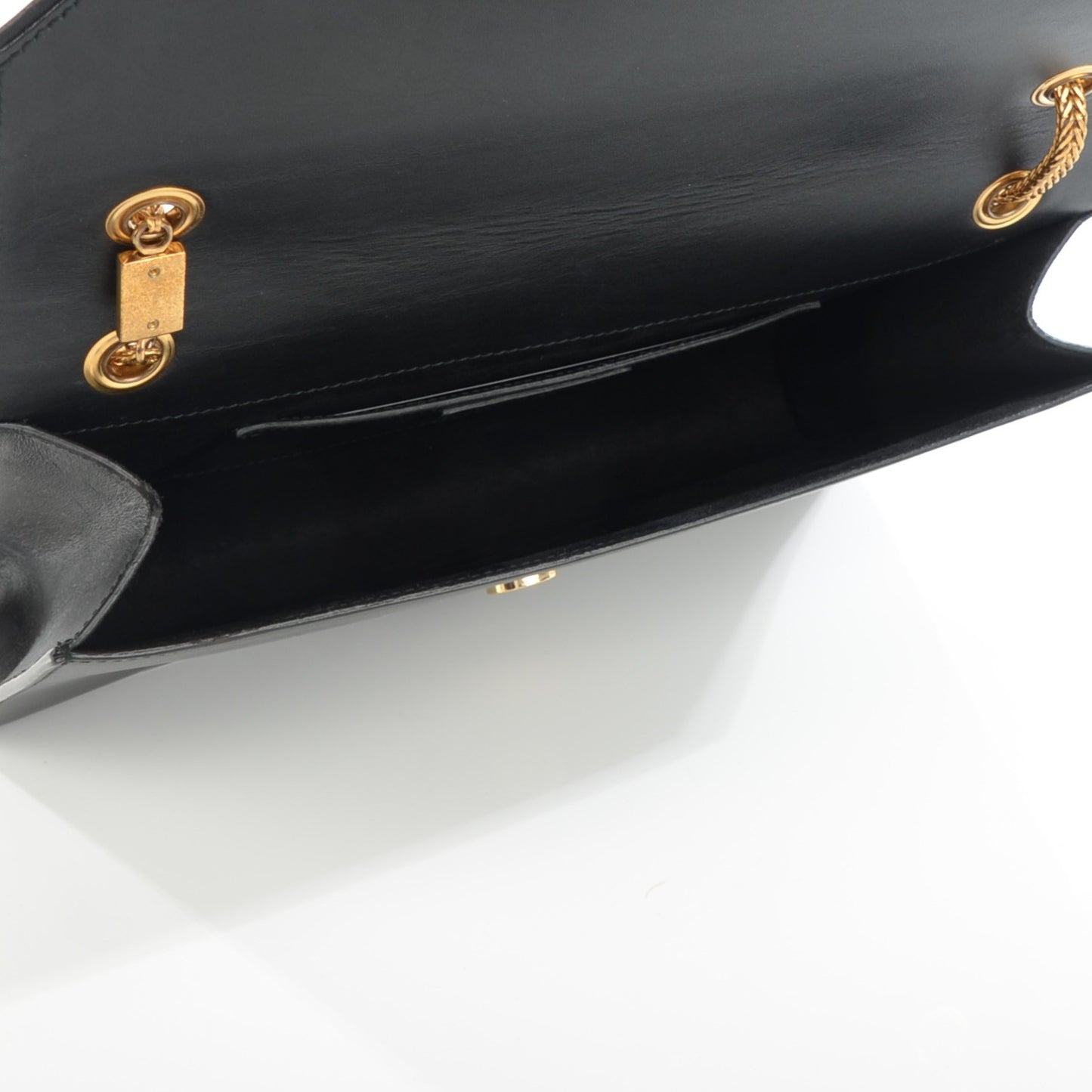 Calfskin Classic Medium Betty Black