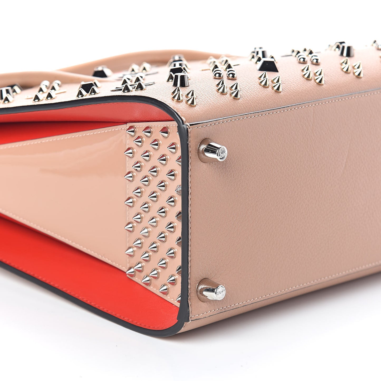 Calfskin Spikes Loubinthesky Medium Paloma Nude Multimetal