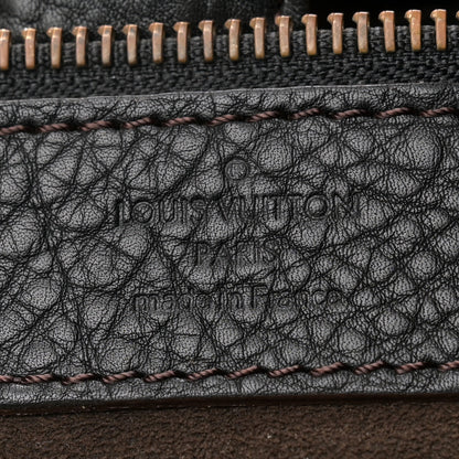 Louis Vuitton Mahina L Black 6 of 10