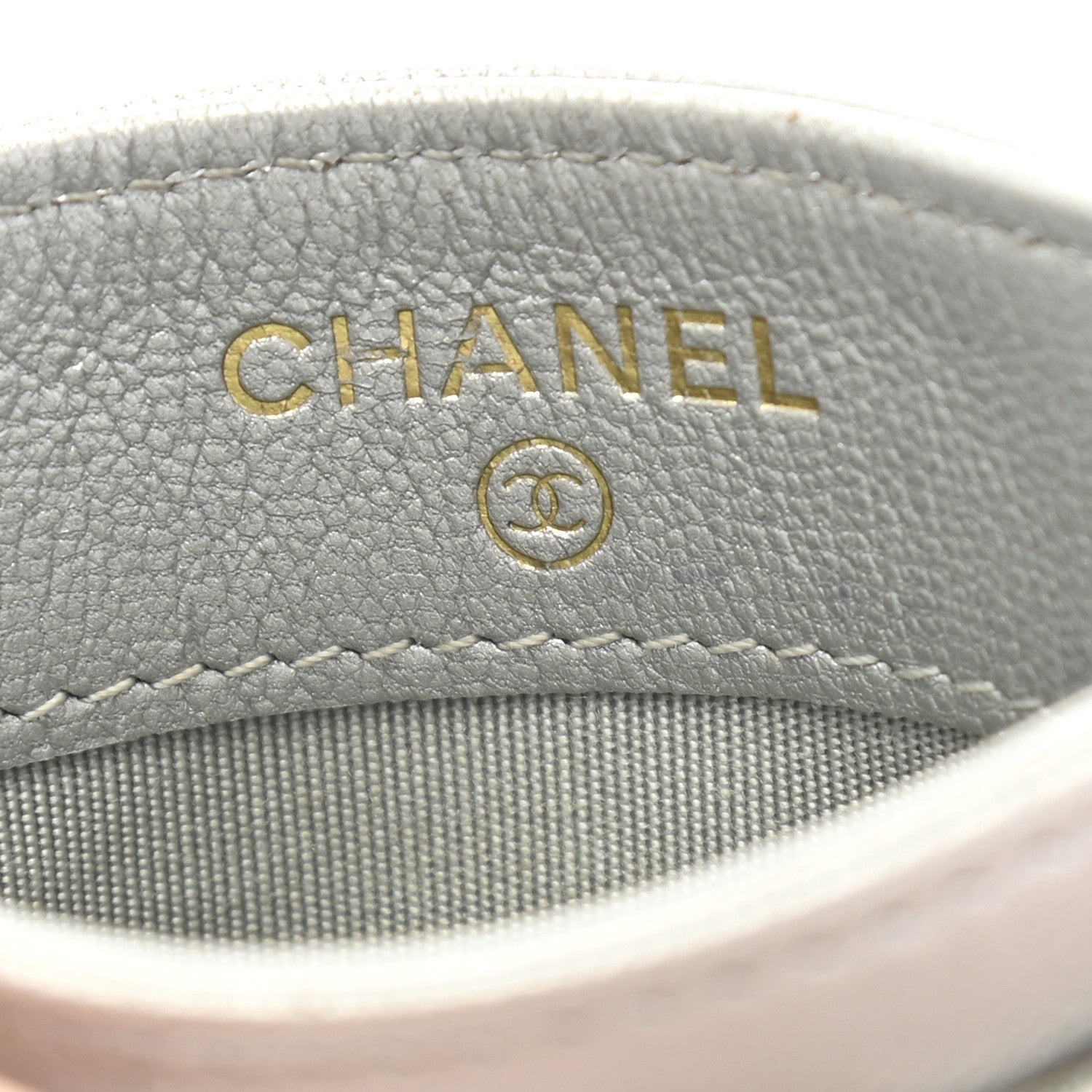 Chanel Metallic Goatskin Quilted 19 Card Holder Silver 6 of 7