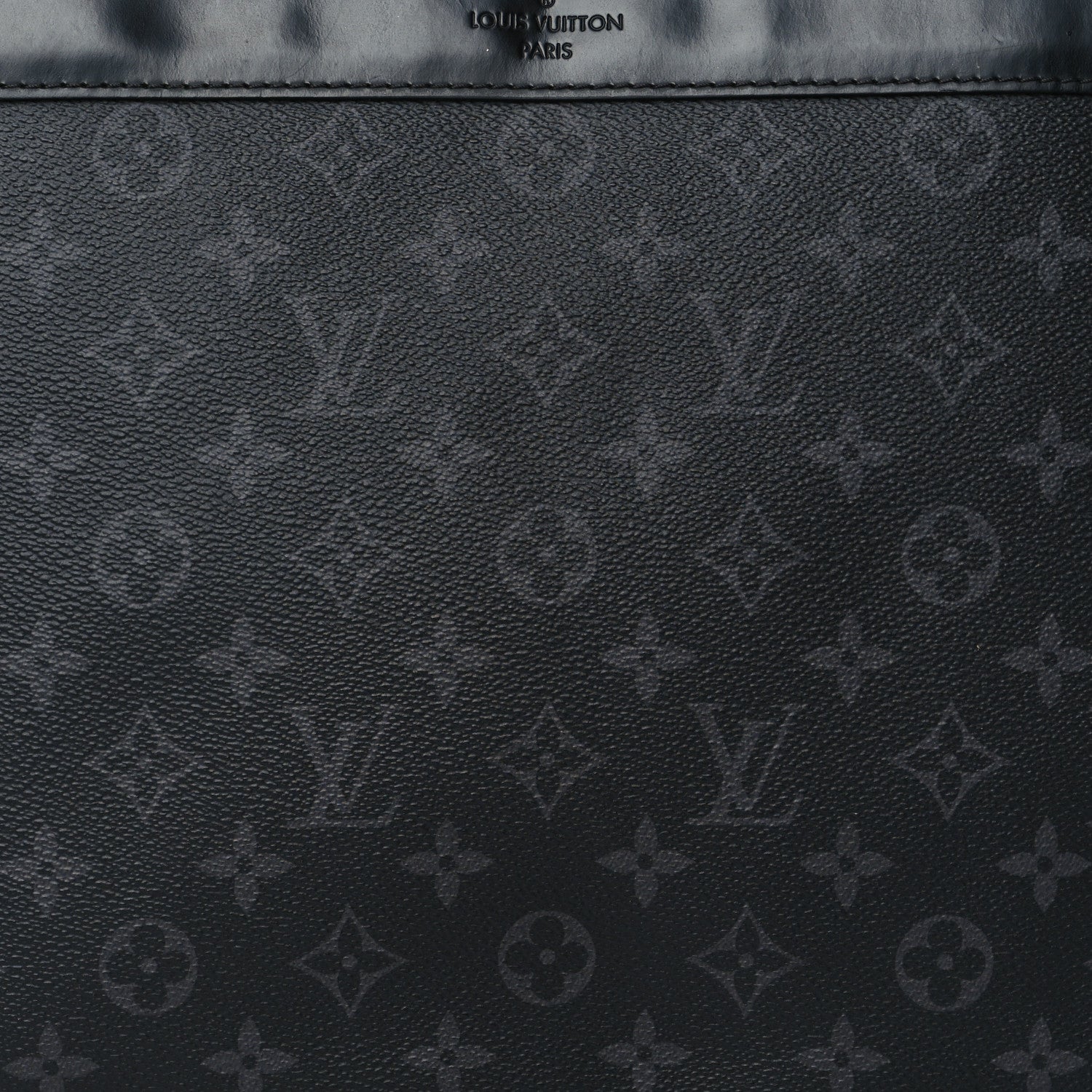 Louis Vuitton Monogram Eclipse Discovery Pochette GM 8 of 8