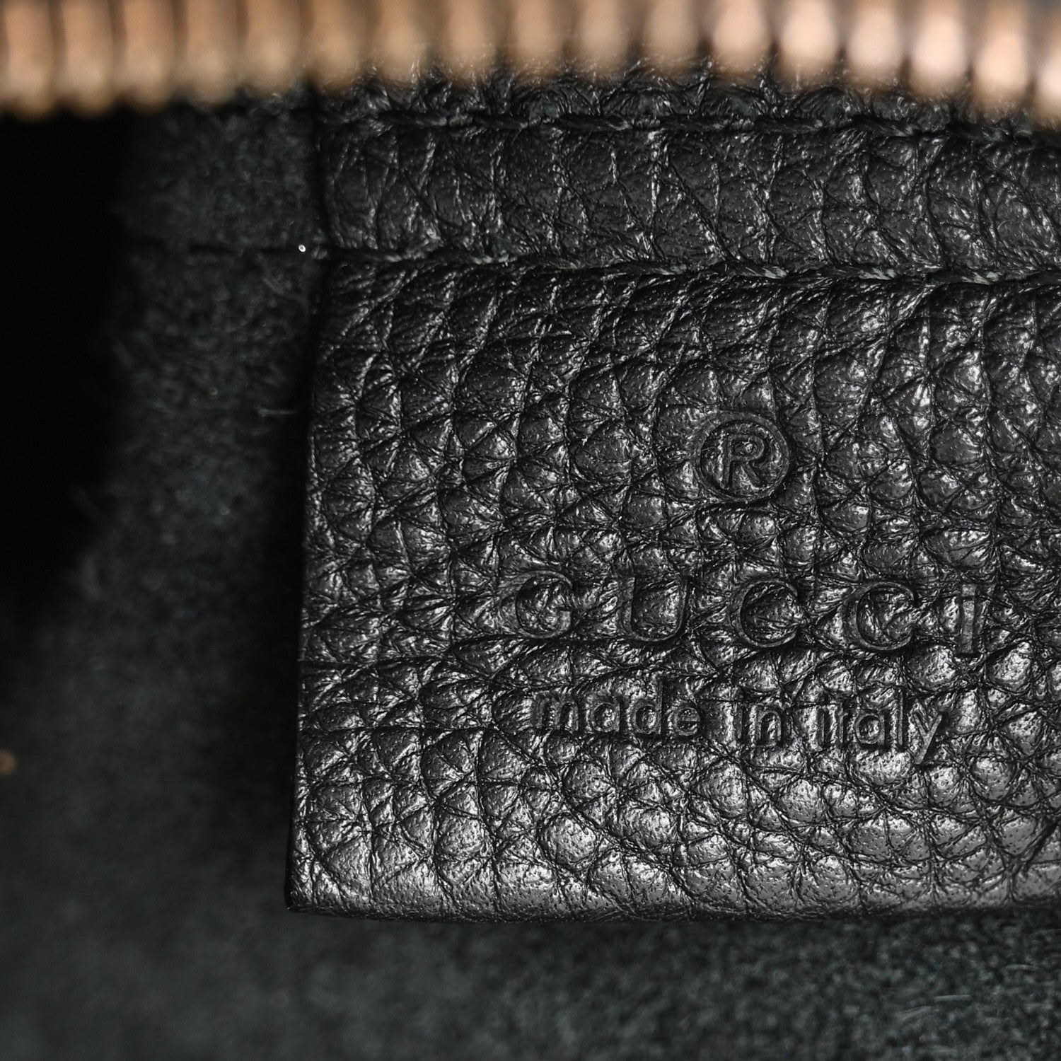 Gucci Pebbled Calfskin Large Logo Portfolio Clutch Black 11 of 16