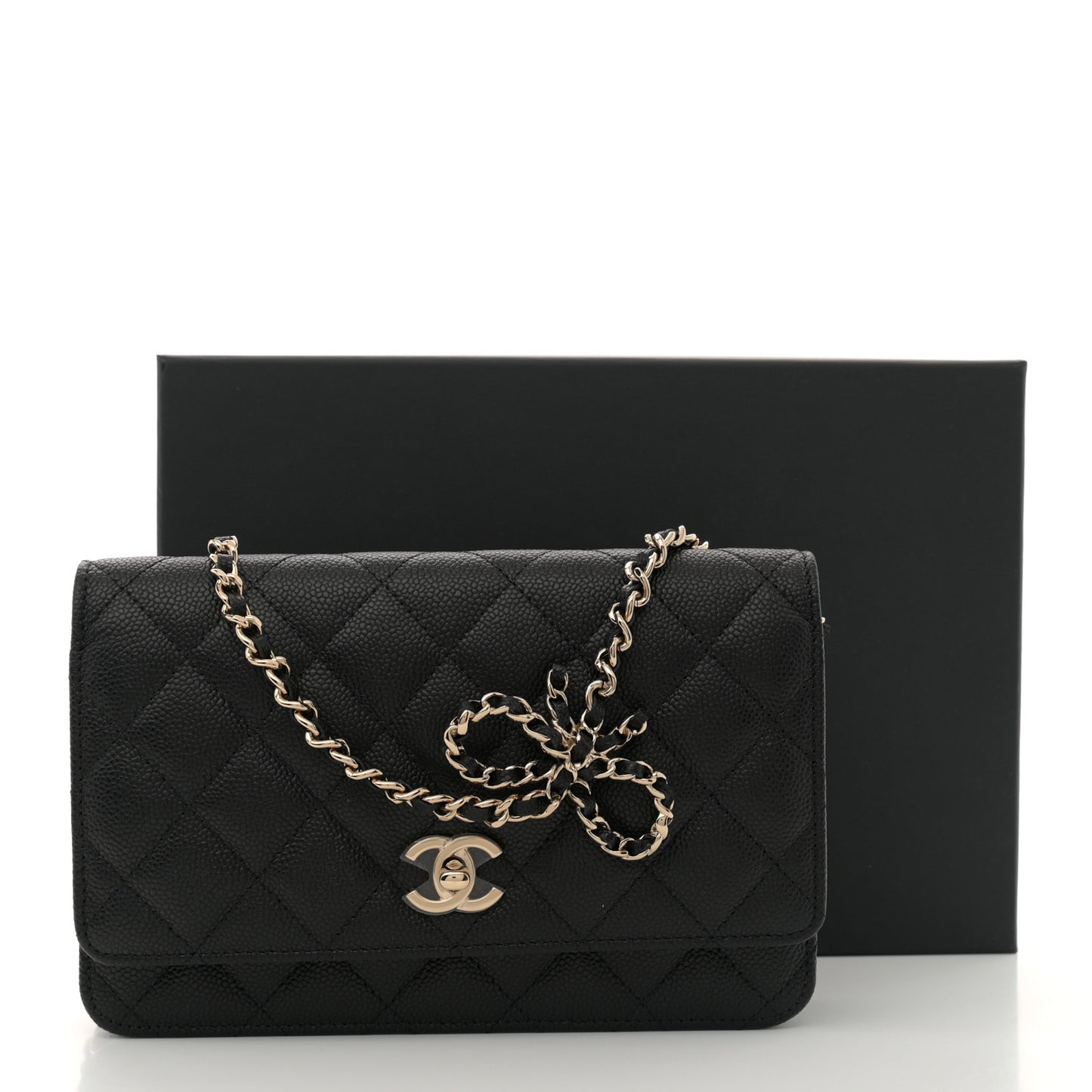 Caviar Quilted Bow Wallet On Chain WOC Black