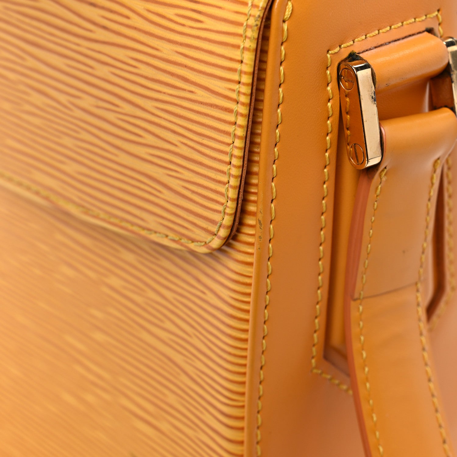 Louis Vuitton Epi Buci Tassil 13 of 16