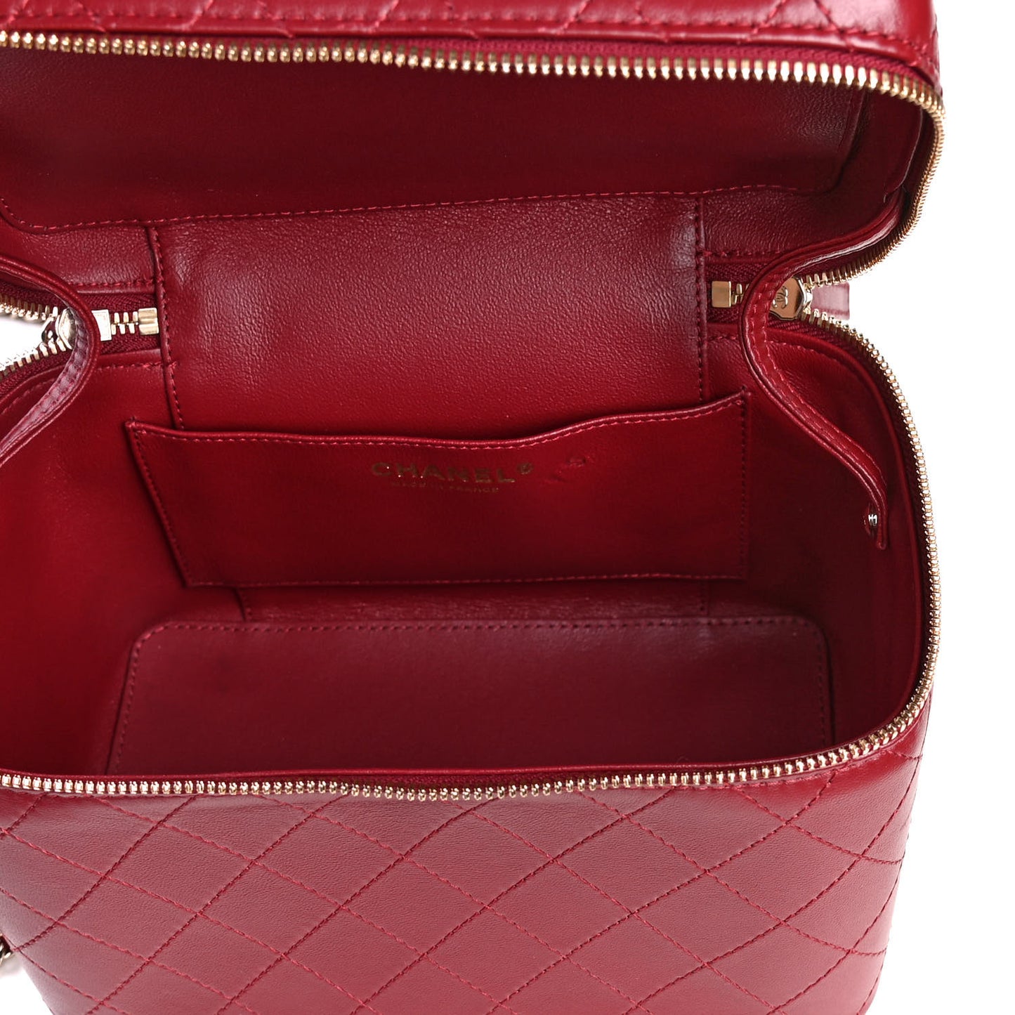 Lambskin Flat Quilted Knock On Wood Large Vanity Case Red