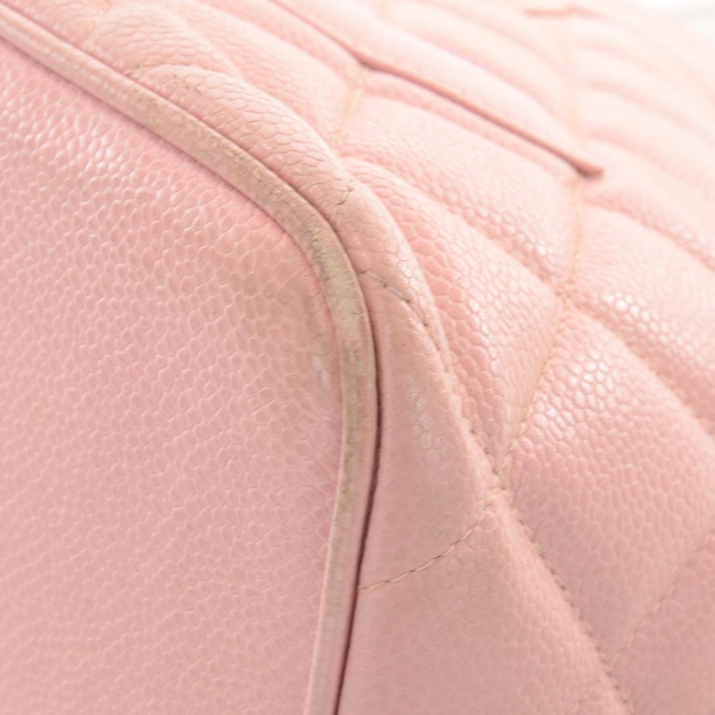 Caviar Medallion CC Tote Light Pink